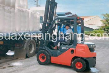 SỬA CHỮA XE NÂNG DẦU